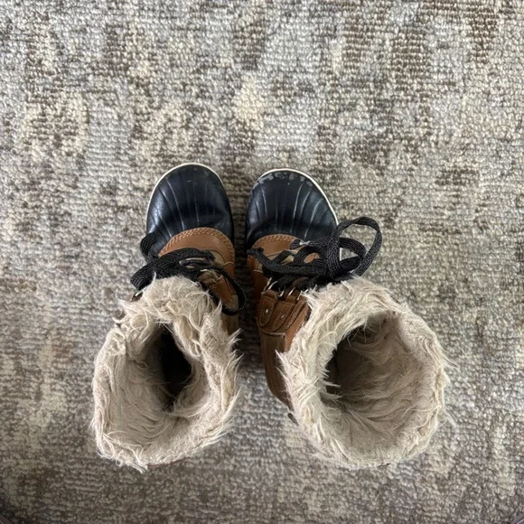 SorelTofino ll youth waterproof winter snow boots in curry elk